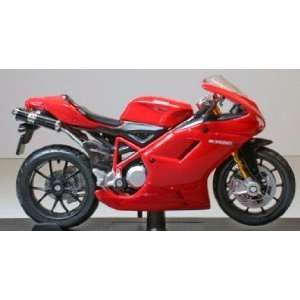 Ducati 1098S in Red (118 scale) Diecast Model Motorbike 