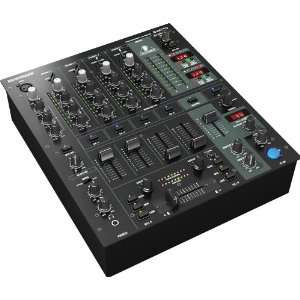  Behringer DJX 750 Musical Instruments