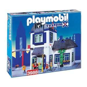  Playmobil 3988 Set   Large City House with Helicopter Pad 