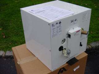 A1 ATWOOD MARINE BOAT HOT WATER HEATER SEA RAY EHM11 SM  