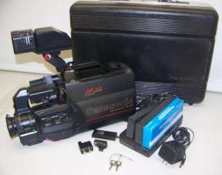 Panasonic Omnimovie VHS HQ AF X8 CCD Camera/Video Recorder Original 