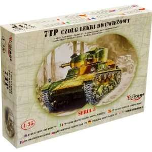  1/35 7TP Light Tank, Twin Turrets Toys & Games