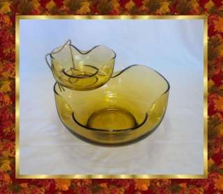 Vintage 70s Indiana Glass Amber Tri Fold Wave Chip Set  