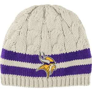   Sport Womens Throwback Cuffless Cable Knit Hat