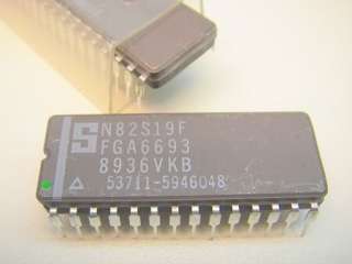 N82S19F, 64 x 9 Bit SRAM Memory, Signetics  