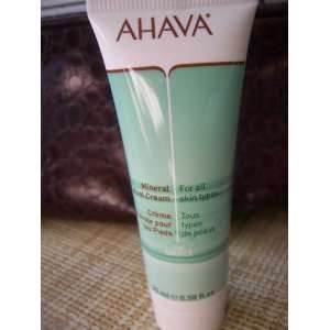 Ahava Mineral Foot Cream   For all skin types   0.58 oz/ 25 ml (Sample 