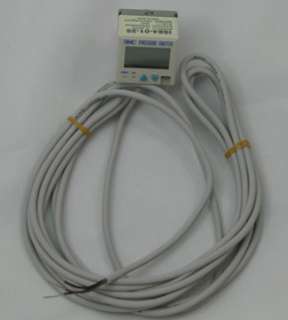 Digital Pressure Switch, LCD Readout, 0 1 MPa, 3 Wire   3 Meter Lead 