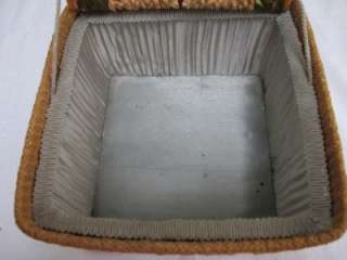 VINTAGE 1920S WICKER & SATIN LINED SEWING BOX BASKET  