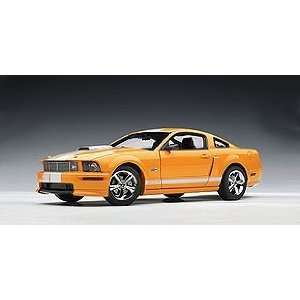  Autoart 118 2007 Ford Mustang GT Coupe grabber orange 