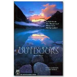  Photography Outdoors / Gardner & Wolfe, book