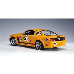   A80511 2005 Mustang FR 500C, Grand Am, Gue and Jennette Toys & Games