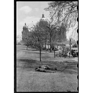   on lawn of state capitol, Des Moines, Iowa 1940