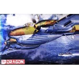   Dackelbauch Twin Engine Heavy Fighter/Bomber 1 32 Dragon Toys & Games