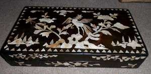 Antique or Vintage Mother of Pearl Inlay & Lacquer Asian Box Rooster 