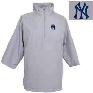  New York Yankees Official Short Sleeve Windshirt   Silver 