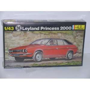  Leyland Princess 2000    Plastic Car Model Kit 