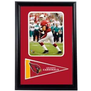  Kurt Warner Photograph with Team Pennant in a 12 x 18 