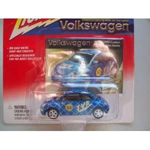  Johnny Lightning Volkswagen 1998 Custom New Beetle Toys 