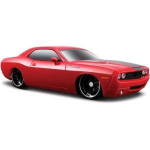  124 Maisto Dodge Challenger Concept Red R/C Car Toys 