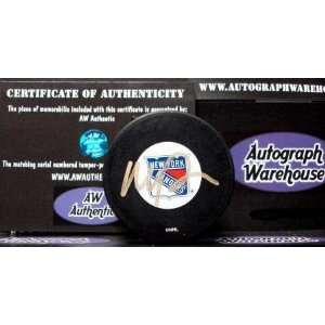 Mike Richter Autographed Hockey Puck (New York Rangers)