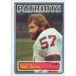  1983 Topps #335 Steve Nelson   New England Patriots 