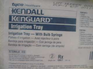 NEW Kendall Irrigation Tray w Bulb Syringe Med 67803  