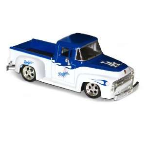   UD MLB 1956 Ford F 100 Truck   Los Angeles Dodgers