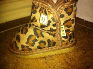 Cheetah/leopard print infant/toddler soft suede winter boots  