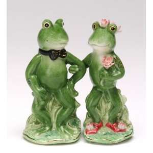  Frog Salt and Pepper Shakers