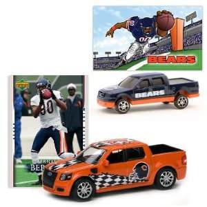  2007 NFL Ford SVT Adrenalin Concept with Trading Card & Ford F 150 