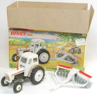 DINKY #325 DAVID BROWN TRACTOR WITH DISC HARROW   NMIB  