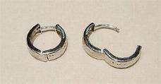 14k White Gold Huggy REVERSIBLE D/C Earrings Free Ship  