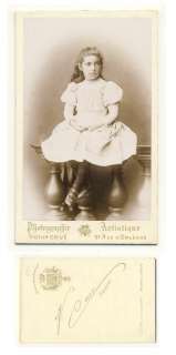 PRETTY LITTLE GIRL fine dress/fashion/pose CDV PHOTO 1890s  