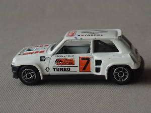 SPORT car toy vintage French Solido RENAULT 3 143  