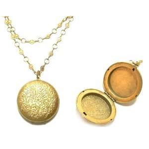  Gold Plated Vintage Style Etched Pocket Watch Locket Necklace Jewelry