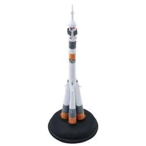  Dragon Models 1/400 A2 Soyuz TMA 3 Rocket Toys & Games