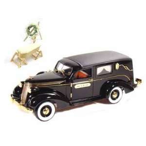  1937 Studebaker Hearse Wagon 1/24 Black Toys & Games