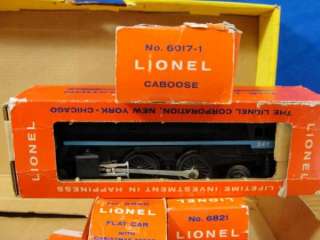   Lionel Train Set engine 247 with boxes and track   SUPER O HO  