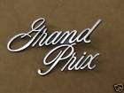1971 72 PONTIAC GRAND PRIX FRONT PANEL EMBLEM