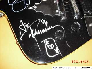 KISS Ibanez Guitar Signed by NINE Members LOA JSA Gene Simmons Ace 