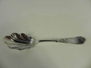 1847 Rogers Silverplate Chicago Newport Sugar shell spoon flatware 