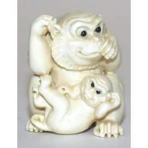  Mother & Baby Monkey ~ MI Netsuke Baby