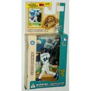   MLB   Action Flats (Figure & Trading Card)   1999 Series 1 Everything