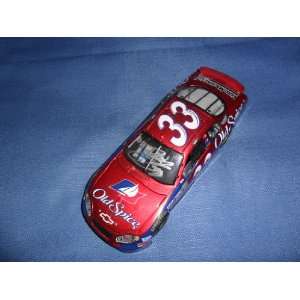  2005 NASCAR Action Racing Collectables . . . Tony Stewart 