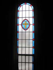 VICTORIAN ANTIQUE STAINED GLASS CHURCH WINDOW JB130  
