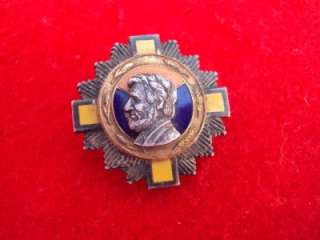 RARE WWII/Spanish Civil War Abraham Lincoln Brigade pin  