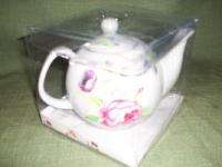 PORCELAIN TEA POT IN GIFT BOX WHITE WITH FLOWERS  