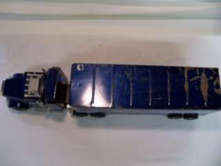   70S NYLINT SILVER KNIGHT EXPRESS TRUCK SEMI TRACTOR TRAILER TOY  