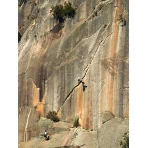 Rock Climbing, Mt Buffalo National Park, Victoria, Australia Stretched 