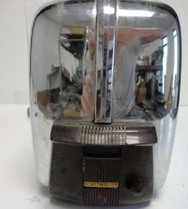 Vintage Chrome and Bakelite Toastmaster Toaster Model 1B14 Art Deco 